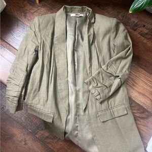 Super Cute! Forever 21 - Linen-like Blazer!